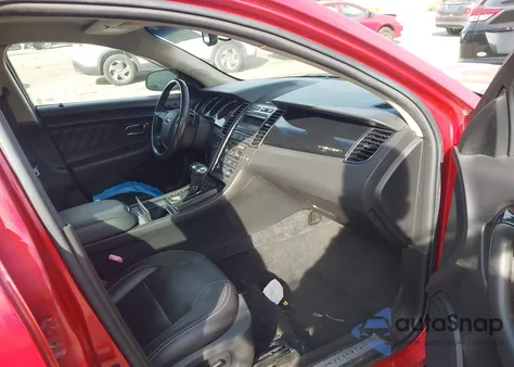 2010 Ford Taurus Limited from USA, damaged, VIN 1FAHP2FW2AG157386